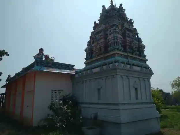Arulmigu Muthumariyamman Temple, Ponpetthi - 614629 அருள்மிகு முத்துமாரியம்மன் திருக்கோயில், Ponpetthi - 614629, Pudukkottai - Ancient Temple Architecture and History Image 3