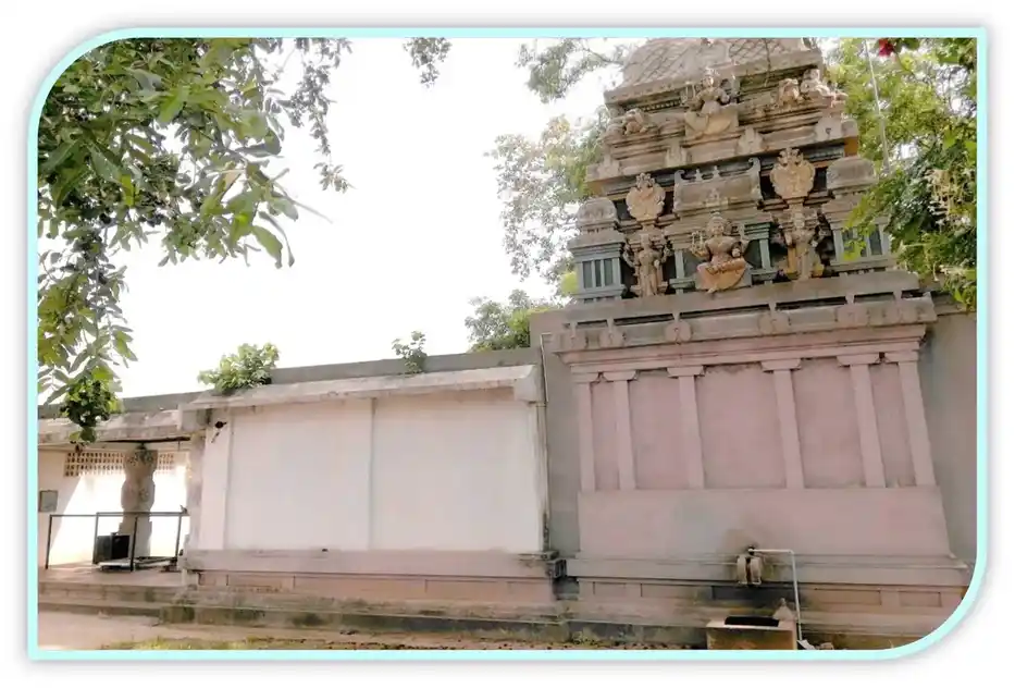 Arulmigu Muthumariyamman Temple, R. Palakurchi - 622407 அருள்மிகு முத்துமாரியம்மன் திருக்கோயில், R. Palakurchi - 622407, Pudukkottai - Ancient Temple Architecture and History Image 2