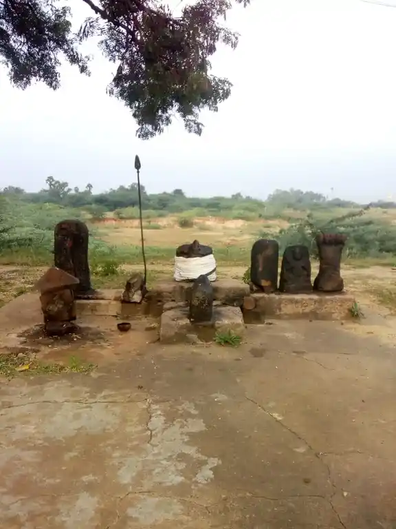 Arulmigu Muthumariyamman Temple, Raasipuram - 622404