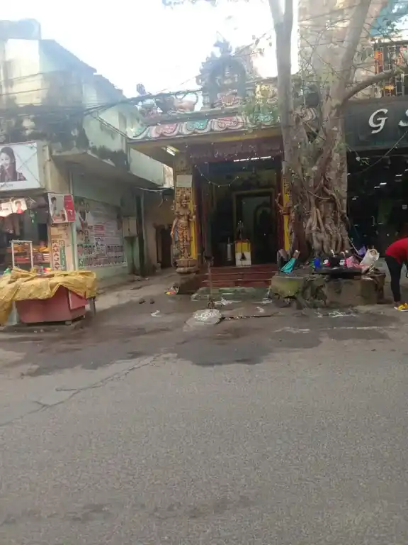 Arulmigu Muthumariyamman Temple, Raja Annamalaipuram, Chennai - 600020 அருள்மிகு ஸ்ரீ முத்துமாரியம்மன் திருக்கோயில், ராஜா அண்ணாமலைபுரம், சென்னை - 600020, Chennai - Ancient Temple Architecture and History Image 3