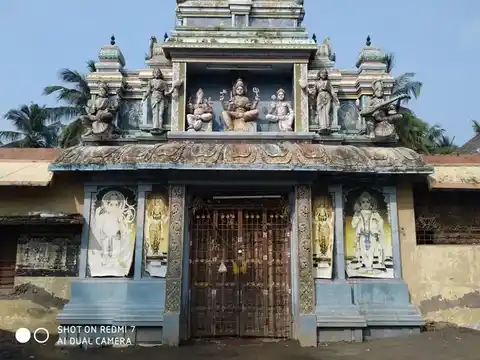 Arulmigu Muthumariyamman Temple, Vanniyarpalayam, Cuddalore - 607001 அருள்மிகு முத்துமாரியம்மன் திருக்கோயில், வன்னியர்பாளையம், கடலூர் - 607001, Cuddalore - Ancient Temple Architecture and History Image 4