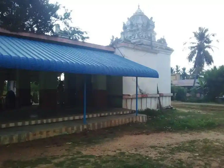 Arulmigu Muthumariyamman Temple, Vengampatti - 621308