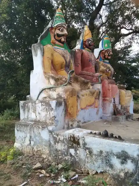 Arulmigu Muthuminiyappan Temple, Chennampatti - 638504 அருள்மிகு முத்துமுனியப்பன் திருக்கோயில், Chennampatti, Chennampatti - 638504, Erode - Ancient Temple Architecture and History Image 3