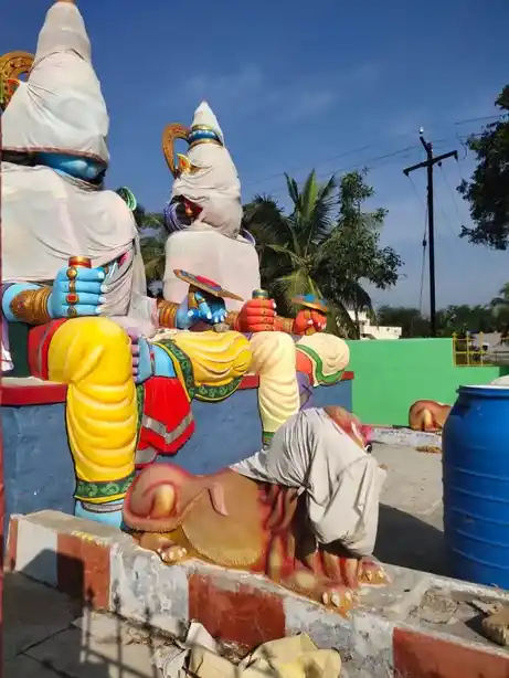 Arulmigu Muthumuniappan Temple, Sivathapuram - 636307