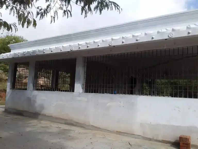 Arulmigu Muthuraya Swamy Temple, Anchetty - 635102 அருள்மிகு முத்துராய சுவாமி திருக்கோயில், Anchetty - 635102, Krishnagiri - Ancient Temple Architecture and History Image 3