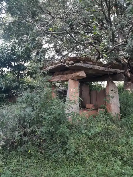 Arulmigu Muthuraya Swamy Temple, Chinnaatti, Jakkeri - 635113 அருள்மிகு முத்துராயசாமி திருக்கோயில், Chinnaatti, Jakkeri - 635113, Krishnagiri - Ancient Temple Architecture and History Image 4