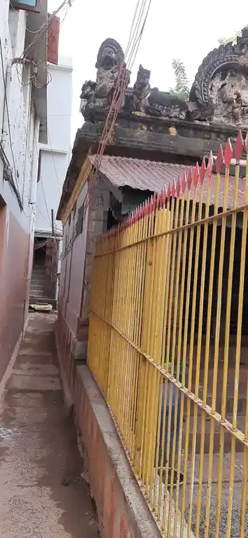 Arulmigu Muthuvaduganathasamy Temple, Near Pandu Office, Madurai - 625001 அருள்மிகு முத்தவடுகநாத விநாயகர் திருக்கோயில், Near Pandu Office, மதுரை - 625001, Madurai - Ancient Temple Architecture and History Image 4