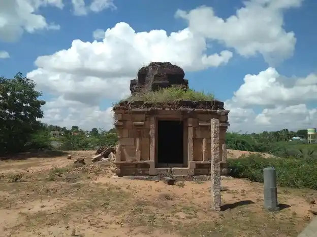 Arulmigu Mutthaandeeswarar Temple, Kolendram - 614618 Arulmigu Mutthaandeeswarar Temple, Kolendram - 614618, Pudukkottai - Ancient Temple Architecture and History Image 7