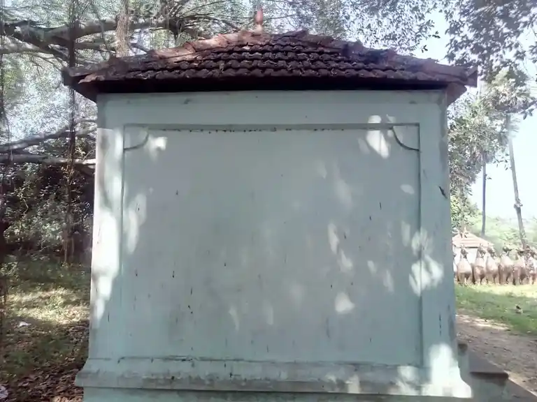 Arulmigu Mutthaiyarsamy Temple, Panavayal - 614620 அருள்மிகு முத்தையர்சாமி திருக்கோயில், Panavayal - 614620, Pudukkottai - Ancient Temple Architecture and History Image 5