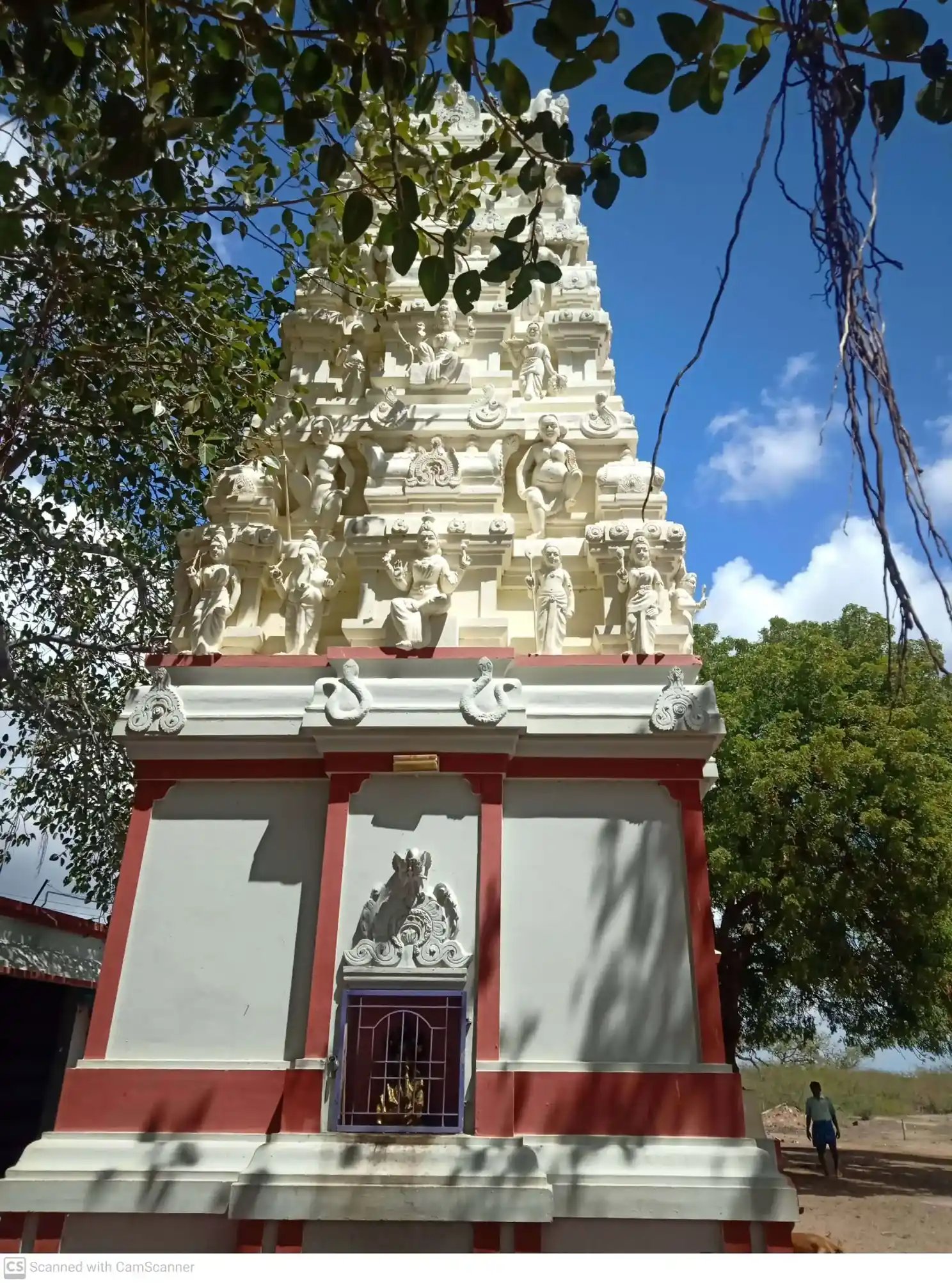 Arulmigu Muttharaman Temple, Keelakatthudankadu - 628005 அருள்மிகு முத்தாரம்மன் திருக்கோயில், Keelakatthudankadu - 628005, Thoothukudi - Ancient Temple Architecture and History Image 2