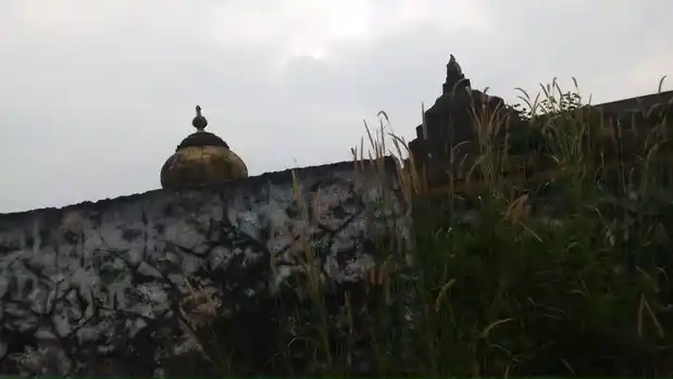 Arulmigu Muttharamman Paarudaiya Kandan Sastha Temple, Veeravanallur, Arumanallur - 629851