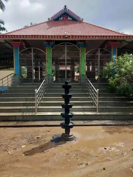 Arulmigu Muttharamman Santhipotriamman Temple, Near Eraniel Railway Station, Eraniel Konam - 629802 அருள்மிகு முத்தாரம்மன் சாந்திப்போற்றியம்மன் திருக்கோயில், Near Eraniel Railway Station, Eraniel Konam - 629802, Kanyakumari - Ancient Temple Architecture and History Image 2