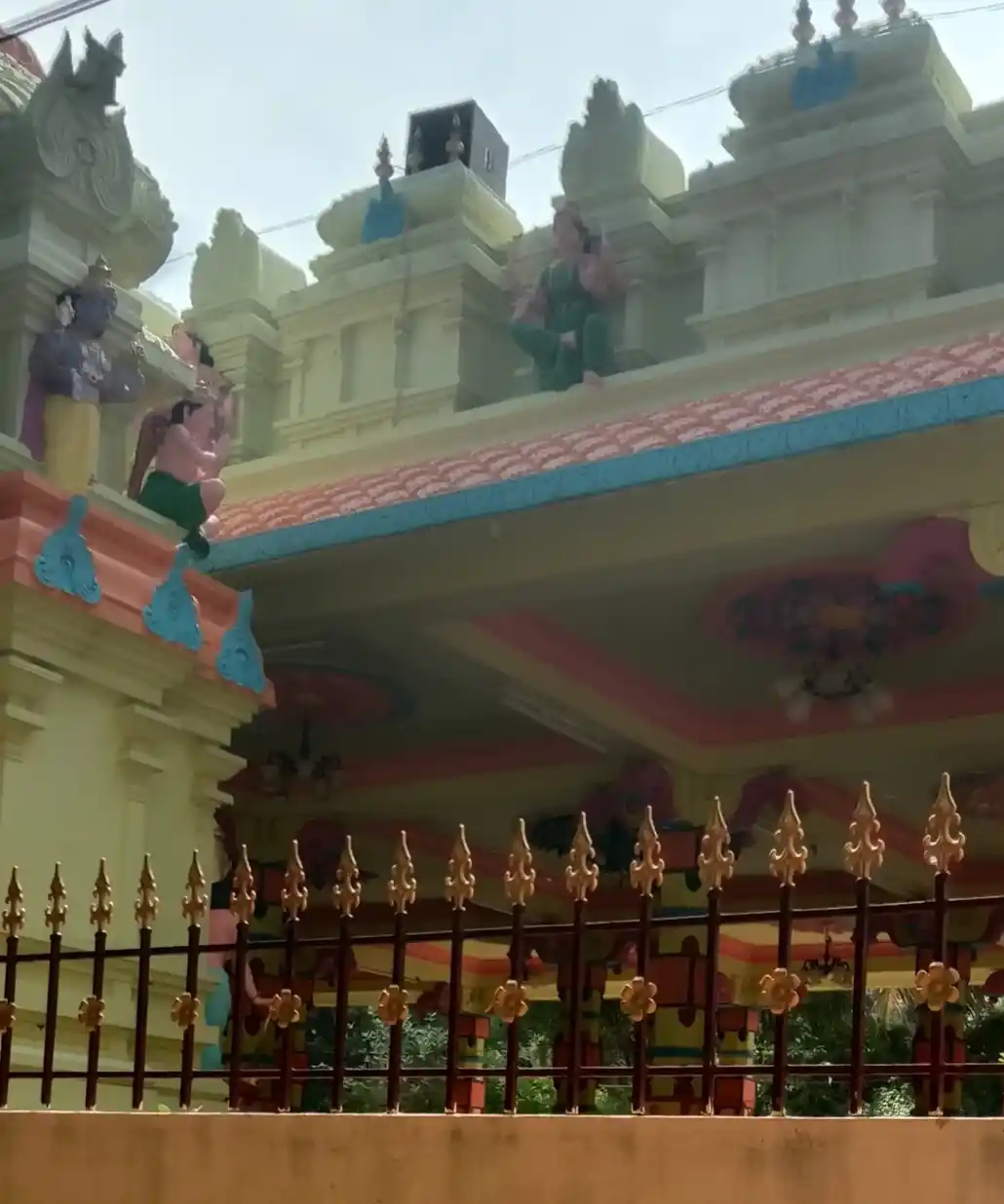 Arulmigu Muttharammantemple, Melaperuvilai, Asaripallam - 629003 அருள்மிகு முத்தாரம்மன் திருக்கோயில், Melaperuvilai, Asaripallam - 629003, Kanyakumari - Ancient Temple Architecture and History Image 2