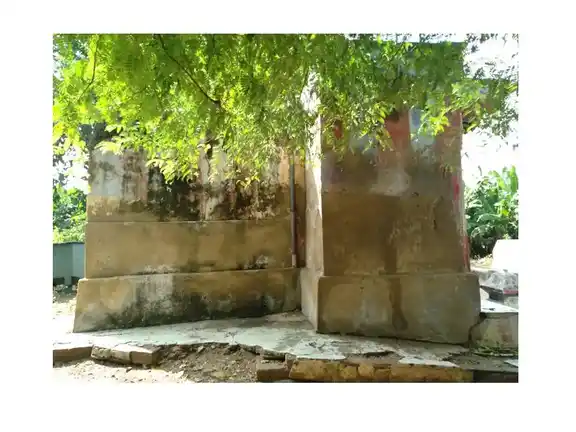 Arulmigu Muttharu Santhanamariamman Temple, Navaladi, Velur Kasba - 628601 அருள்மிகு முத்தாறு சந்தனமாரியம்மன் திருக்கோயில், Navaladi, Velur Kasba - 628601, Thoothukudi - Ancient Temple Architecture and History Image 2