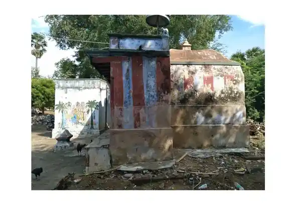 Arulmigu Muttharu Santhanamariamman Temple, Navaladi, Velur Kasba - 628601 அருள்மிகு முத்தாறு சந்தனமாரியம்மன் திருக்கோயில், Navaladi, Velur Kasba - 628601, Thoothukudi - Ancient Temple Architecture and History Image 4