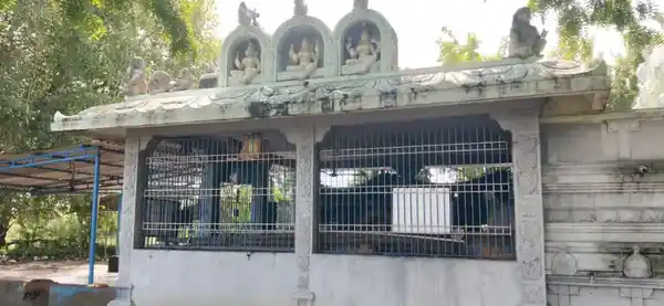 Arulmigu Myliamman Temple, Near Main Road, Melur - 601204 அருள்மிகு மயிலியம்மன் திருக்கோயில், Near Main Road, Melur - 601204, Tiruvallur - Ancient Temple Architecture and History Image 3