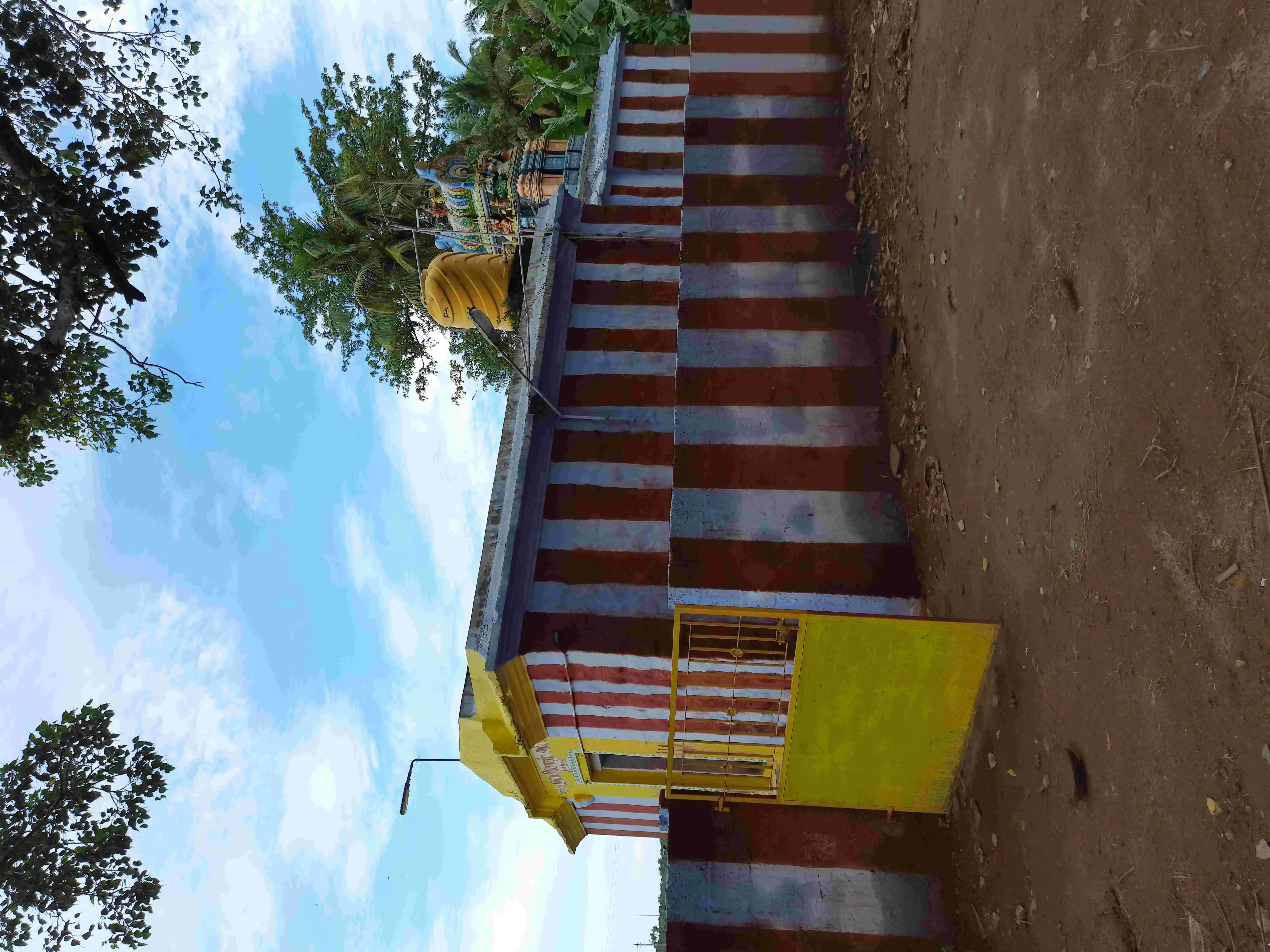 Arulmigu Nabaliamman Koil, Panpoli - 627807 அருள்மிகு நரபலிகொண்டம்மன் திருக்கோயில், பண்பொழி, பண்பொழி - 627807, Tenkasi - Ancient Temple Architecture and History Image 3