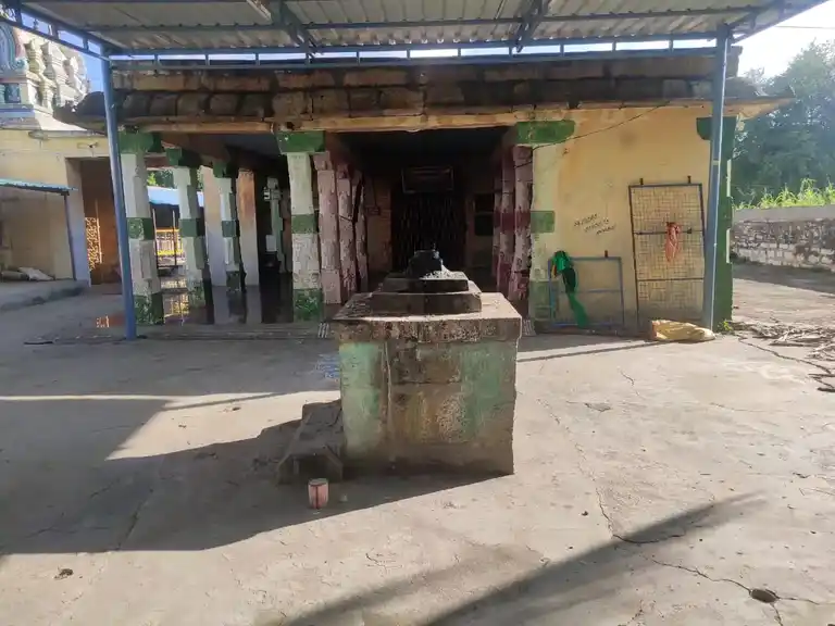 Arulmigu Nacharamman Temple, Periyavenmani - 621716 அருள்மிகு நாச்சாரம்மன் திருக்கோயில், Periyavenmani - 621716, Perambalur - Ancient Temple Architecture and History Image 2