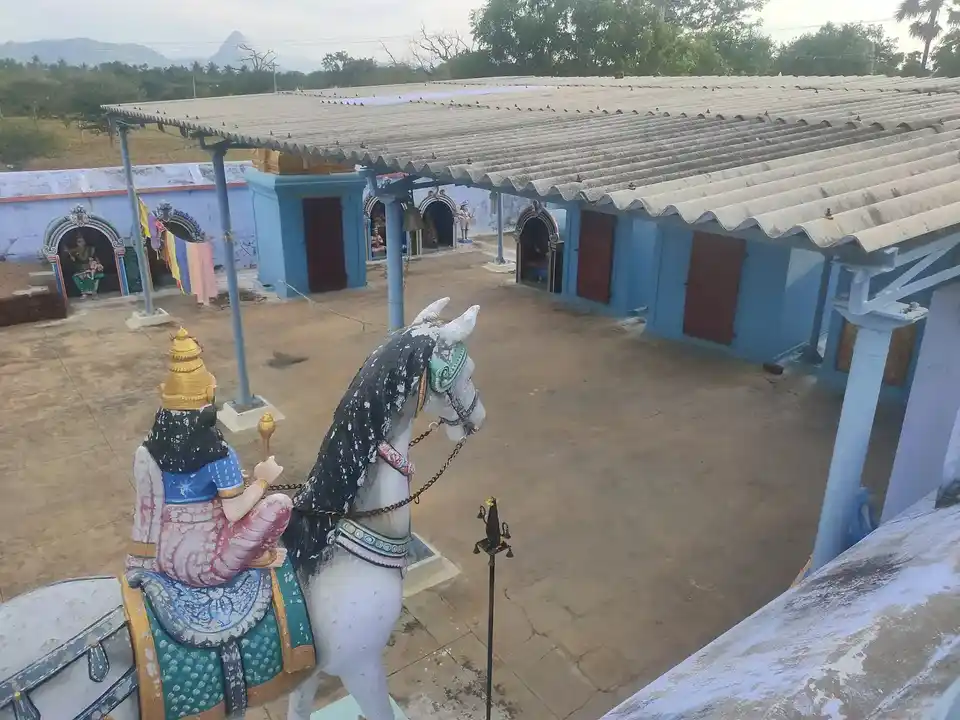 Arulmigu Nachimar Temple, Anuppapatti, Kilangundal - 638106 அருள்மிக நாச்சிமார் திருக்கோயில், Anuppapatti, Kilangundal - 638106, Tiruppur - Ancient Temple Architecture and History Image 4