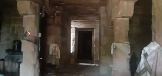 Arulmigu Nadana Bureeswarar Temple, Odhiyam - 621708 அருள்மிகு நடனபுரீஸ்வரர் திருக்கோயில், Odhiyam - 621708, Perambalur - Ancient Temple Architecture and History Image 4