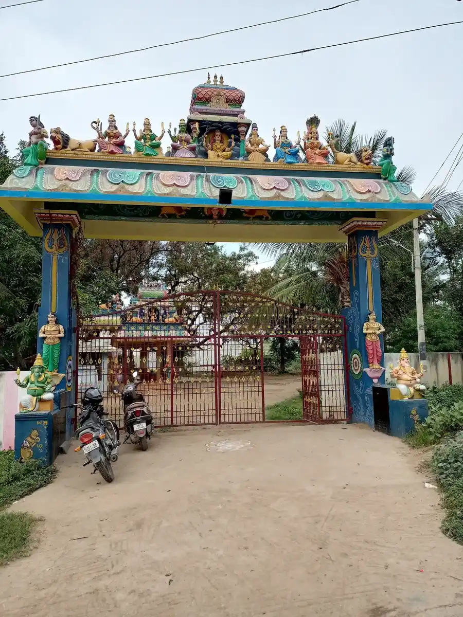 Arulmigu Nadavazhiamman Vagayara Temple, Vellore - 632002