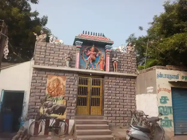 Arulmigu Nadesar Temple, Aanupanadi - 625009 Temple