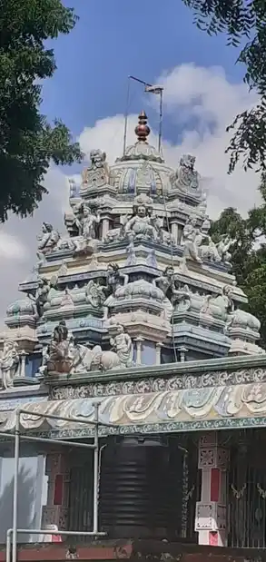 Arulmigu Nadukattu Ayyanar Temple, Mandhirioodai, Mandhirioodai - 626106 அருள்மிகு நடுக்காட்டு அய்யனார் திருக்கோயில், மந்திரிஓடை, மந்திரிஓடை - 626106, Virudhunagar - Ancient Temple Architecture and History Image 6