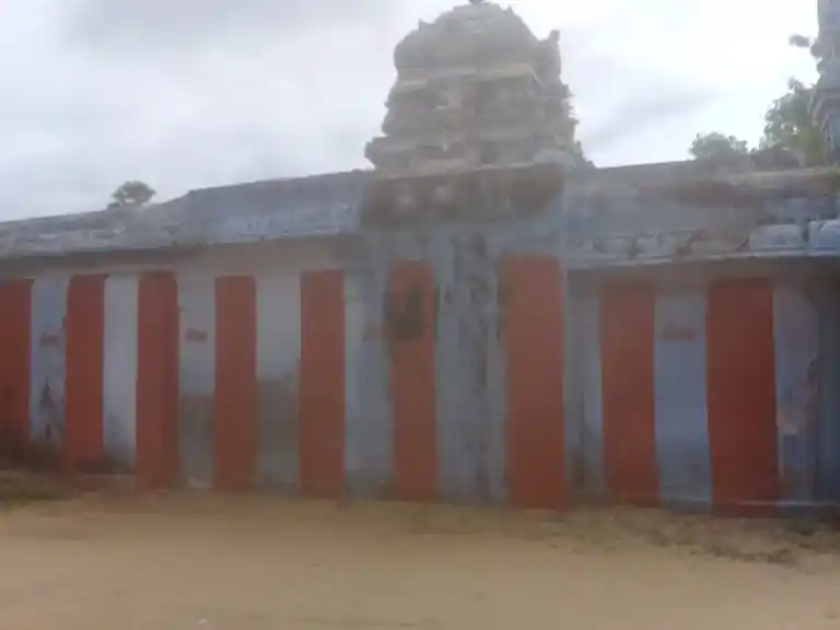 Arulmigu Nadunakkar Mathiyapatheswarar Temple, Vellor - 628601 அருள்மிகு நடுநக்கர் மத்தியபதீஸ்வரர் திருக்கோயில், Vellor - 628601, Thoothukudi - Ancient Temple Architecture and History Image 3