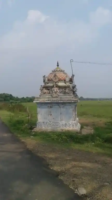 Arulmigu Nagaladi Pillayar Temple, Kadukalur - 603401 அருள்மிகு நாகலடி பிள்ளையார் திருக்கோயில், Kadukalur - 603401, Chengalpattu - Ancient Temple Architecture and History Image 2