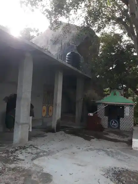 Arulmigu Nagalingasami Temple, Onnukuruki - 635113 அருள்மிகு நாகலிங்கசாமி திருக்கோயில், Onnukuruki - 635113, Krishnagiri - Ancient Temple Architecture and History Image 4