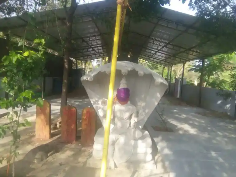 Arulmigu Nagamuthumariamman Temple, Palapalle - 635108 அருள்மிகு நாகமுத்து மாரியம்மன் திருக்கோயில், பாலேப்பள்ளி - 635108, Krishnagiri - Ancient Temple Architecture and History Image 5