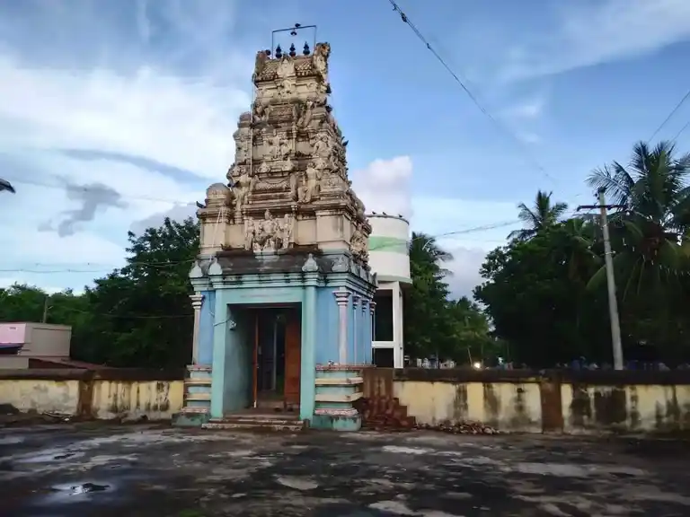 Arulmigu Naganatha Swamy Temple, Keezhapuliyoor - 612604 அருள்மிகு நாகநாதசுவாமி திருக்கோயில், கீழப்பாழையூர் - 612604, Thiruvarur - Ancient Temple Architecture and History Image 2