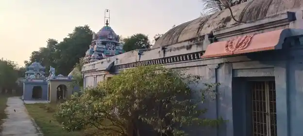 Arulmigu Naganatha Swamy Temple, Neelapadi - 611105 அருள்மிகு நாகநாதசுவாமி திருக்கோயில், Neelapadi - 611105, Nagapattinam - Ancient Temple Architecture and History Image 9