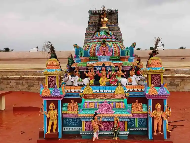 Arulmigu Naganatha Swamy Temple, Thirunageswaram - 612204 அருள்மிகு நாகநாதசுவாமி திருக்கோயில், திருநாகேஸ்வரம், திருநாகேஸ்வரம் - 612204, Thanjavur - Ancient Temple Architecture and History Image 4