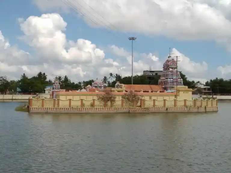 Arulmigu Naganatha Swamy Temple, Thiruvarur - 610003 அருள்மிகு நாகநாதசுவாமி திருக்கோயில், திருவாரூர் - 610003, Thiruvarur - Ancient Temple Architecture and History Image 4