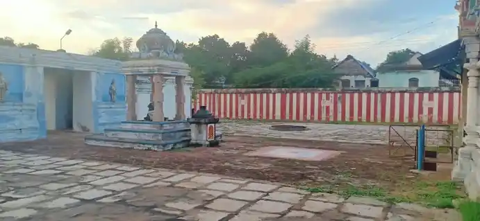 Arulmigu Naganatha Swamy Temple, Vanarankudi - 613105 அருள்மிகு நாகநாதசுவாமி திருக்கோயில், Vanarankudi - 613105, Thanjavur - Ancient Temple Architecture and History Image 3