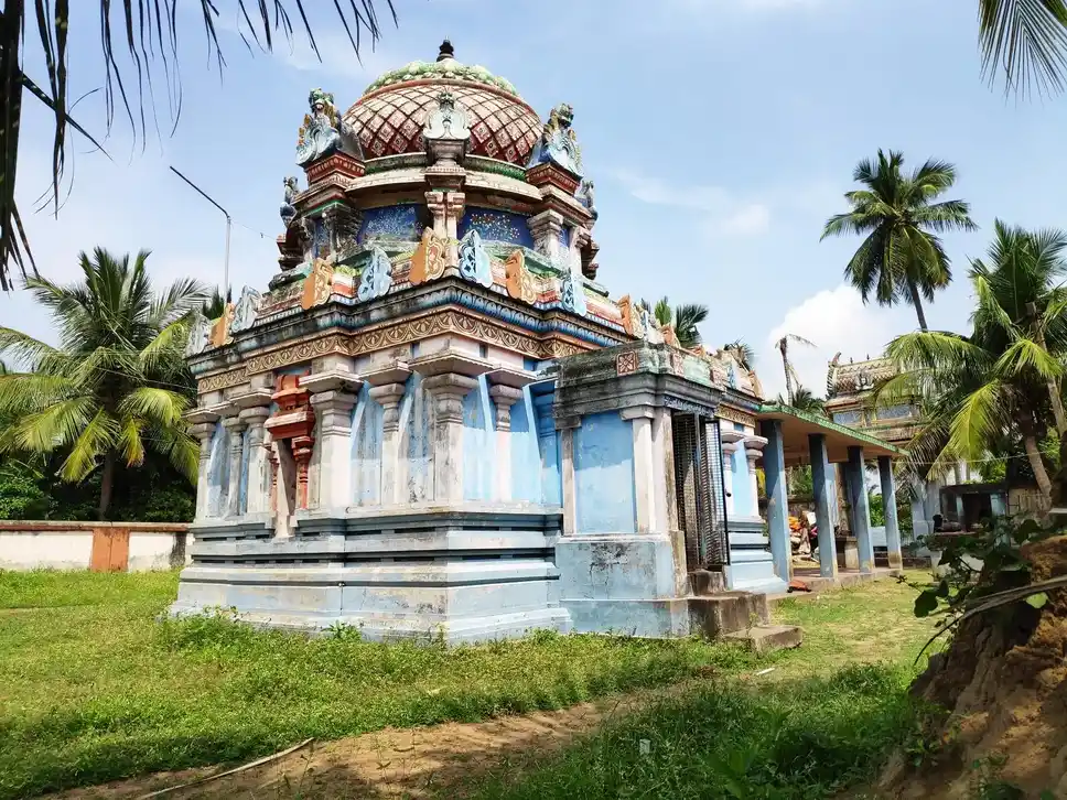 Arulmigu Naganathasamy And Varadharajaperumal Temple, Edayur - 614702 அருள்மிகு நாகநாதசுவாமி திருக்கோயில், எடையூர் - 614702, Thiruvarur - Ancient Temple Architecture and History Image 2