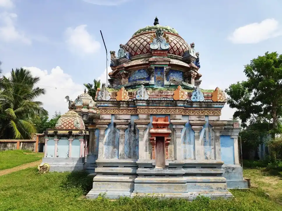 Arulmigu Naganathasamy And Varadharajaperumal Temple, Edayur - 614702 அருள்மிகு நாகநாதசுவாமி திருக்கோயில், எடையூர் - 614702, Thiruvarur - Ancient Temple Architecture and History Image 4