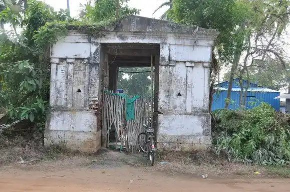 Arulmigu Naganathasamy Temple, Manambadi - 612503