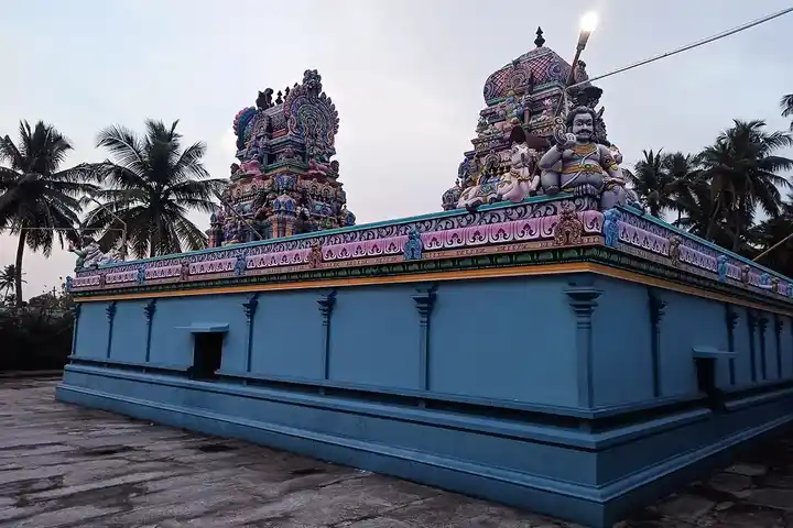 Arulmigu Naganathaswamy Temple, Keelachur - 635809 அருள்மிகு நாகநாதீஸ்வரர் திருக்கோயில், கீழச்சூர் - 635809, Vellore - Ancient Temple Architecture and History Image 2