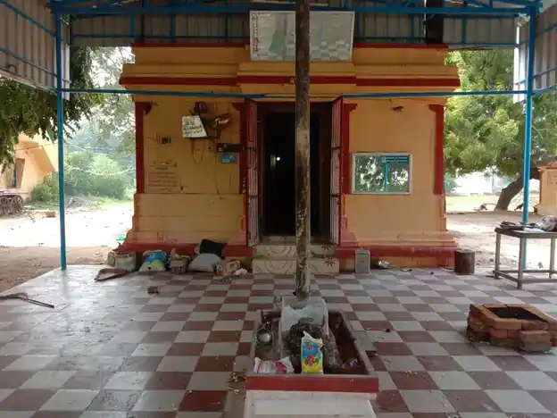 Arulmigu Naganathaswamy Temple, Koluvur - 623705 அருள்மிகு நாகநாதசுவாமி திருக்கோயில், Koluvur - 623705, Ramanathapuram - Ancient Temple Architecture and History Image 2