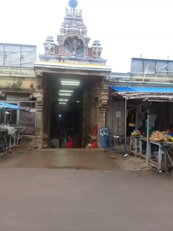 Arulmigu Naganathaswamy Temple, Nainarkovil - 623705 அருள்மிகு நாகநாதசாமி திருக்கோயில், Nainarkovil - 623705, Ramanathapuram - Ancient Temple Architecture and History Image 2