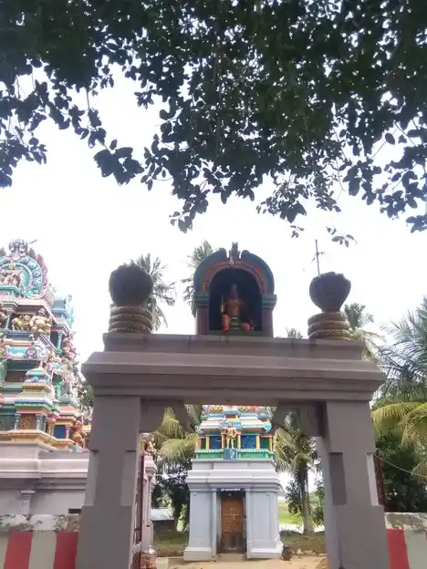 Arulmigu Nagapaswamy Temple, Pammbaramsuthi - 620001 Arulmigu Nagapaswamy Temple, Pammbaramsuthi - 620001, Thiruchirappalli - Ancient Temple Architecture and History Image 2