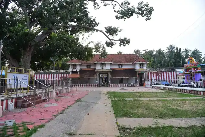 Arulmigu Nagaraja Temple, Nagercoil - 629001 Arulmigu Nagaraja Temple, Nagercoil - 629001, Kanyakumari - Ancient Temple Architecture and History Image 2