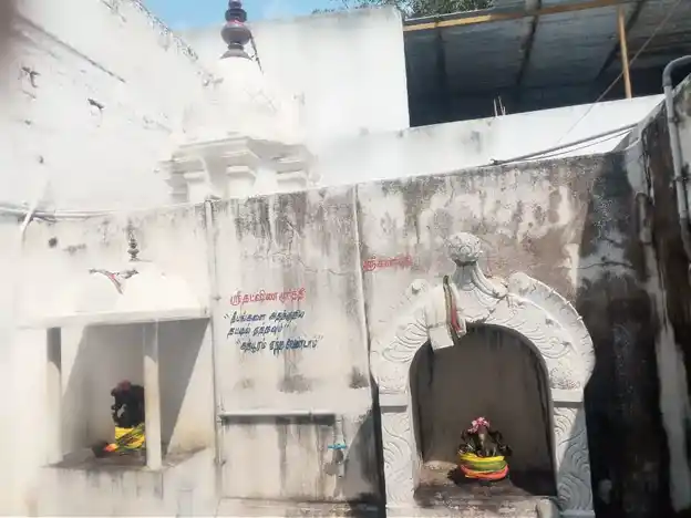 Arulmigu Nagareswarar Temple, Attrangarai, Kaveripatnam - 635112 அருள்மிகு நகரேஸ்வரர் திருக்கோயில், சுபாஷ் சந்திரபோஸ் தெரு, காவேரிப்பட்டிணம் - 635112, Krishnagiri - Ancient Temple Architecture and History Image 3