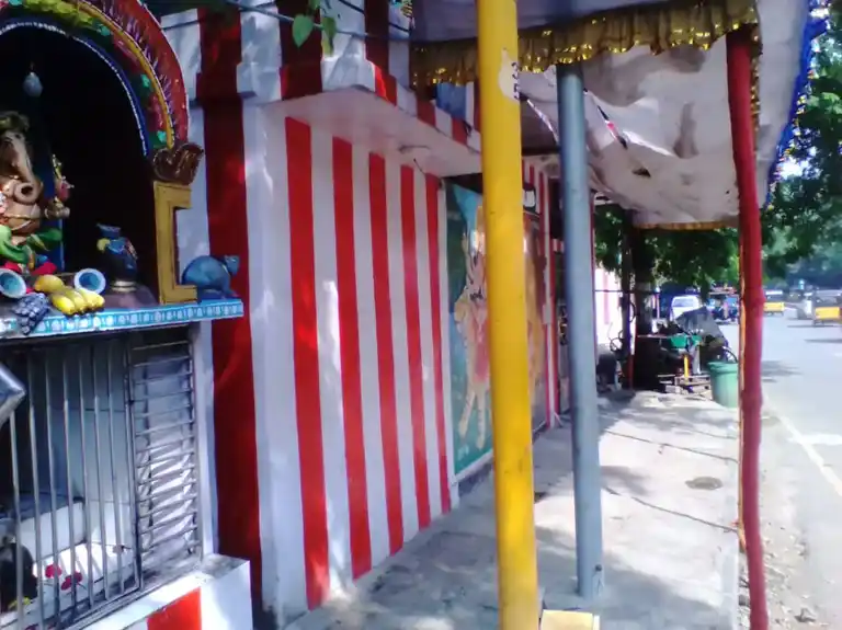 Arulmigu Nagavalli Amman Temple, Soolai, Chennai - 600112 அருள்மிகு நாகவள்ளியம்மன் திருக்கோயில், சூளை, சென்னை - 600112, Chennai - Ancient Temple Architecture and History Image 3