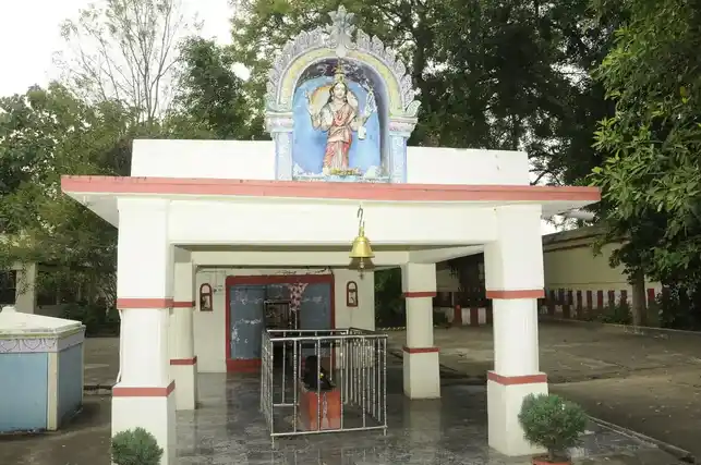 Arulmigu Nageswaraswamy Temple, Periyanagapoondi - 631302 அருள்மிகு நாகேஸ்வரசுவாமி திருக்கோயில், பெரியநாகப்பூண்டி - 631302, Tiruvallur - Ancient Temple Architecture and History Image 4