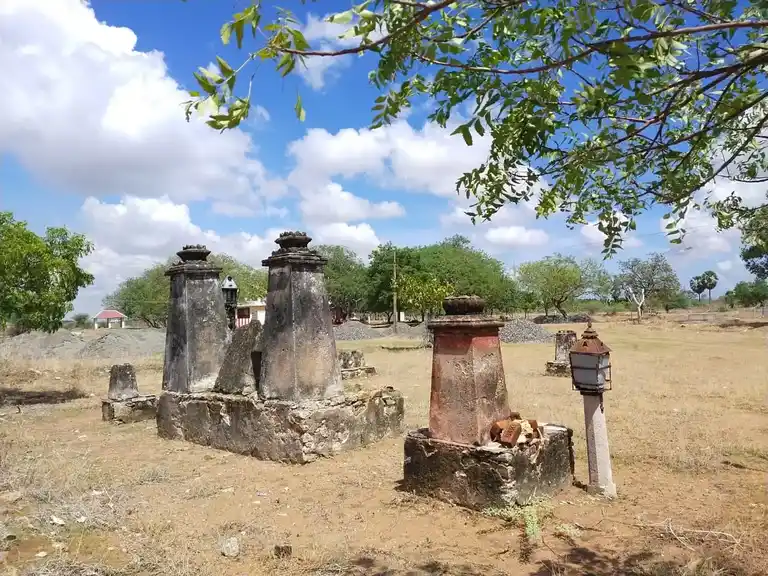 Arulmigu Nalla Madasamy Temple, Sattankulam - 628714 அருள்மிகு நல்ல மாடசாமி திருக்கோயில், Sattankulam - 628714, Thoothukudi - Ancient Temple Architecture and History Image 2