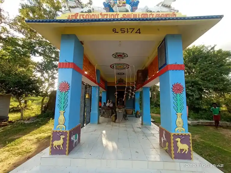 Arulmigu Nalla Piramma Ayyanar Temple, Kummangudi - 622404 அருள்மிகு நல்ல பிரம அய்யனார் திருக்கோயில், Kummangudi - 622404, Pudukkottai - Ancient Temple Architecture and History Image 8