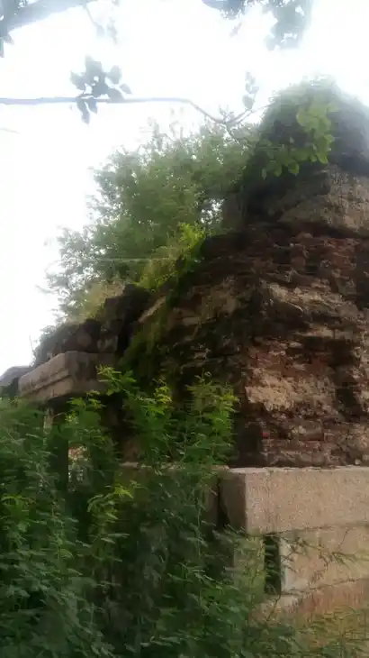 Arulmigu Nallakulam Vinayagar, Santhi Vinayagar Keertha Vinayagar Temple, Karungalakkudi - 625101 அருள்மிகு நல்லகுளம் விநாயகர் சந்திவிநாயகர் , கீர்த்தவிநாயகர் திருக்கோயில், Karungalakkudi - 625101, Madurai - Ancient Temple Architecture and History Image 3